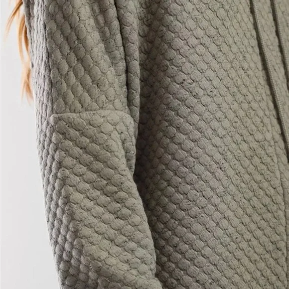 BKE Buckle Women’s Olive Green Quilted Pullover Hoodie Size Medium - Picture 3 of 16